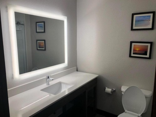 Comfort Suites Fort Lauderdale Airport & Cruise Port - image 34