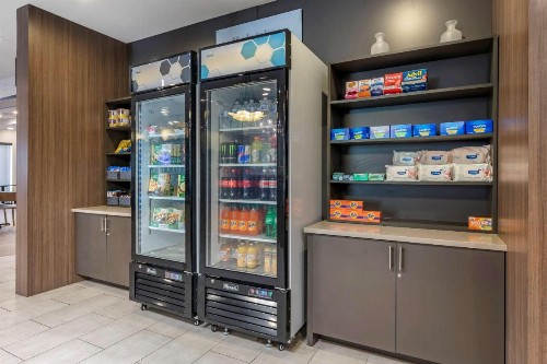 Comfort Suites Fort Lauderdale Airport & Cruise Port - image 42