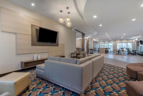 Comfort Suites Fort Lauderdale Airport & Cruise Port - image 7