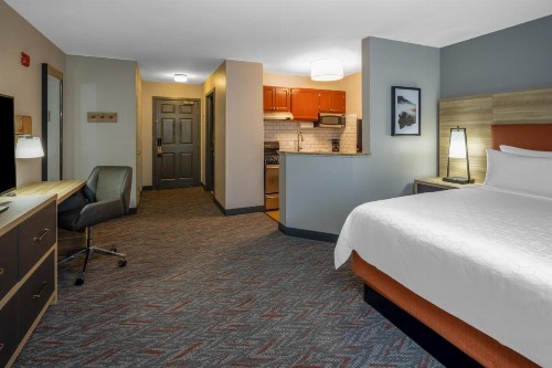 Candlewood Suites - Boston North Shore - Danvers an IHG Hotel - image 18