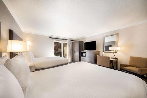Best Western Danville Sycamore Inn - image 19
