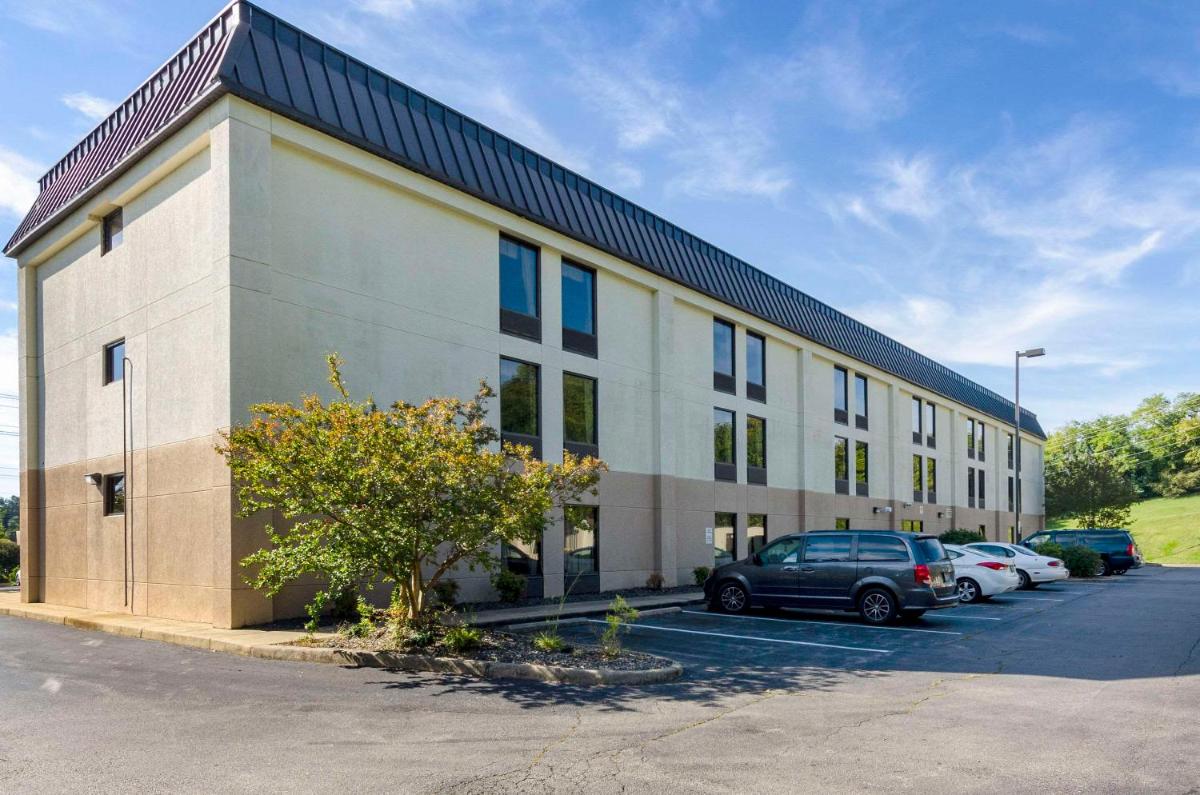 Quality Inn - image 2