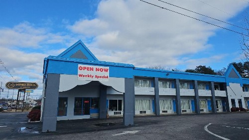 Astoria Hotel Danville North