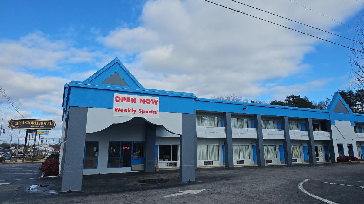 Astoria Hotel Danville North - main image