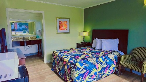 Astoria Hotel Danville North - image 2