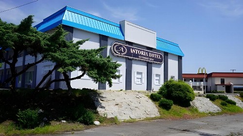 Astoria Hotel Danville West - image 21
