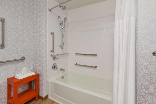Hampton Inn Danville Va - image 19