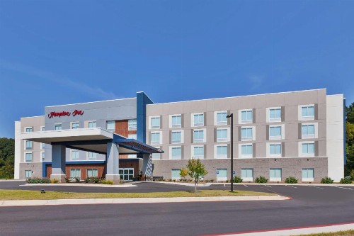 Hampton Inn Danville Va - image 2