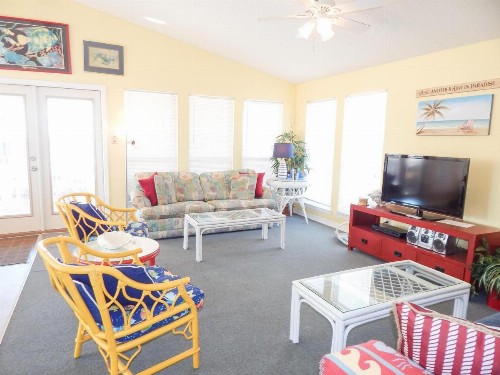 046 Our Beach House - image 10