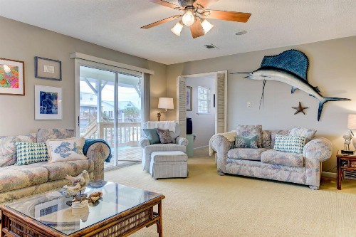 Canal Cottage - image 1