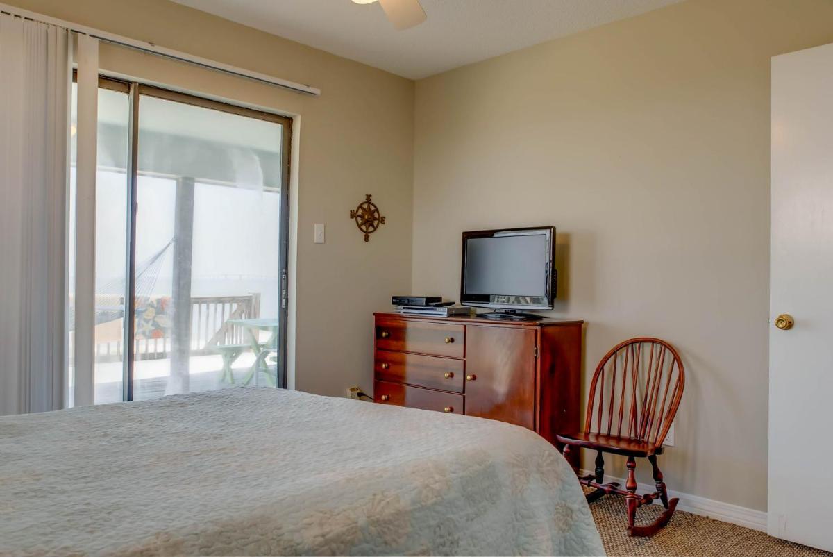 Little Grand Hotel - image 6