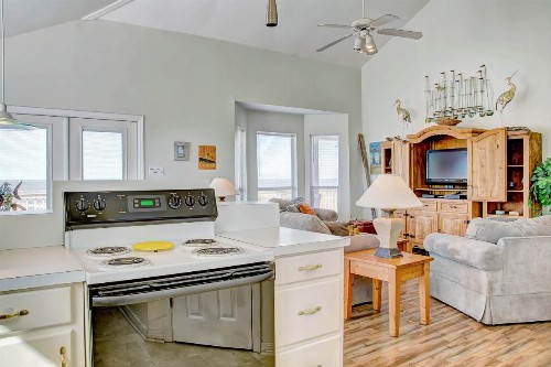Sunset Beach - image 9