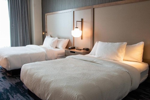 Fairfield Inn & Suites by Marriott Davenport Quad Cities - image 3