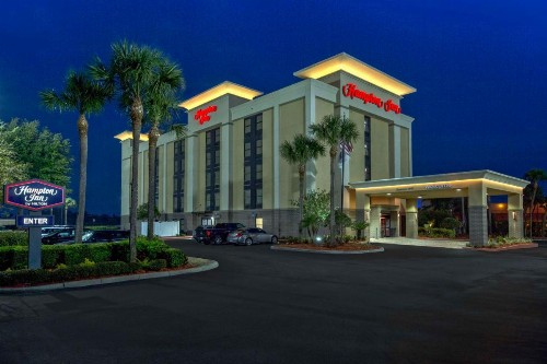 Hampton Inn Orlando-Maingate South - image 2