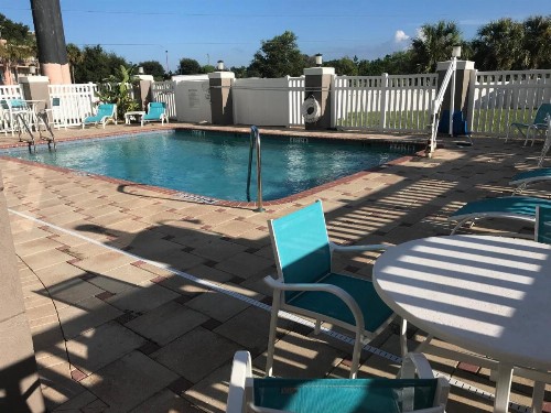 Holiday Inn Express Orlando - South Davenport an IHG Hotel - image 7