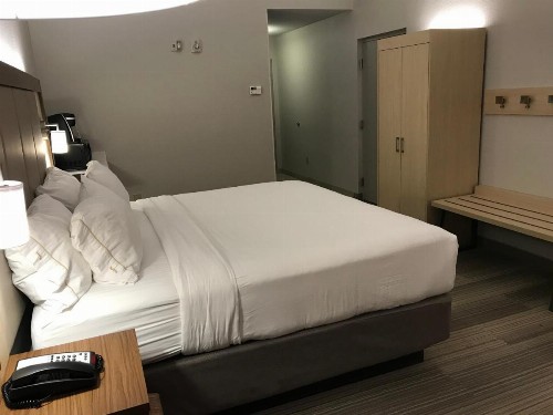 Holiday Inn Express Orlando - South Davenport an IHG Hotel - image 8
