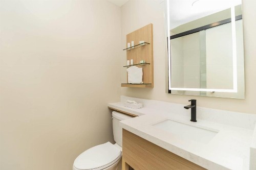 Ramada by Wyndham Davenport Orlando South - image 27
