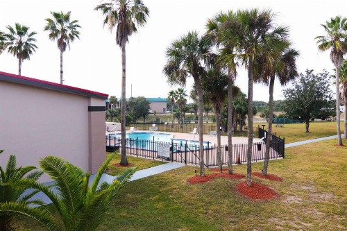Ramada by Wyndham Davenport Orlando South - image 40