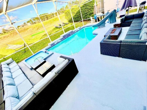 Eleven-Bedroom Disney Area Golf Resort Mansion - image 15