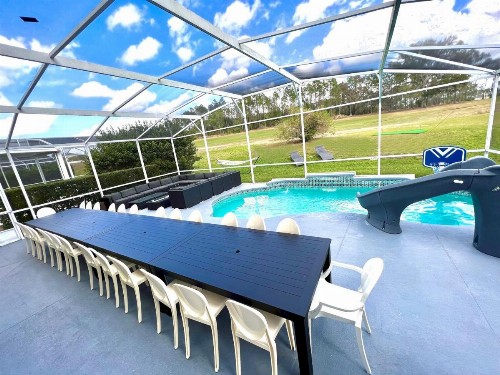 Eleven-Bedroom Disney Area Golf Resort Estate - image 30