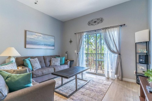 615 Bahama Bay - image 32