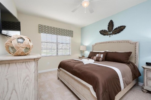 1439RF- The Retreat at ChampionsGate - image 14