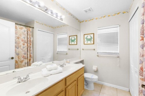 Stay in a Beautiful Palace For Less - image 34