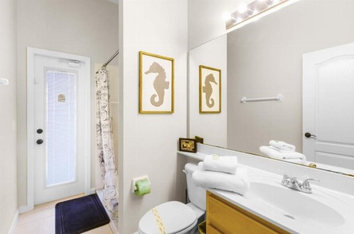 Stay in a Beautiful Palace For Less - image 42
