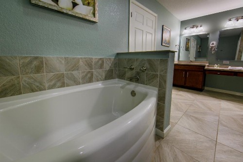 Holiday Inn Club Vacations - Orlando Breeze Resort an IHG Hotel - image 11