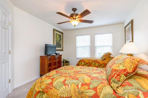 Six-Bedroom Villa 337 - image 9