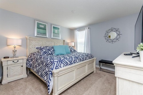 Eight-Bedroom Villa 9076 - image 8