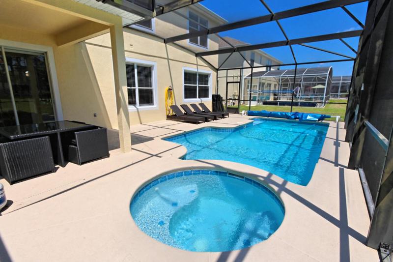 Six-Bedroom Villa 116 - image 7