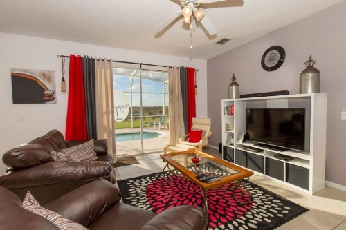 Six-Bedroom Villa 353 - image 9