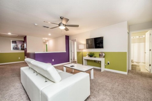 Nine-Bedroom Villa 1308 - image 11