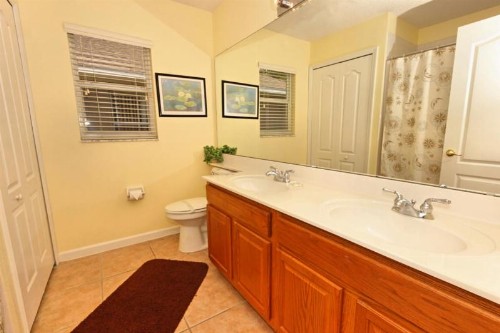 Four-Bedroom Villa 538 - image 6
