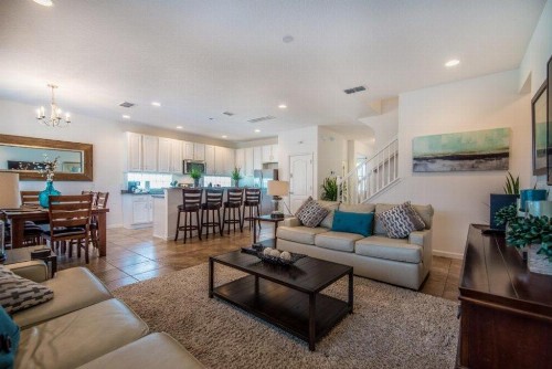 Villa on Oaktree 46145E - image 6
