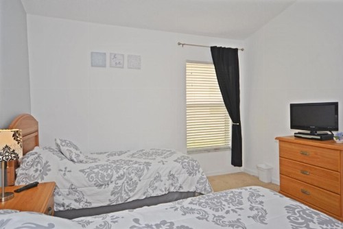 Hampton Lakes 215824 - image 11