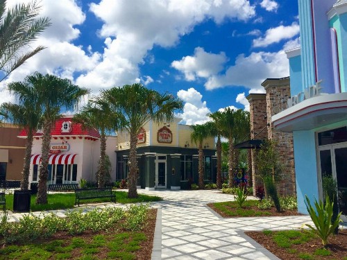 Five Bedroom w/ Pool Close to Disney Festival 302 - image 10
