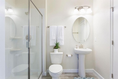 Great Single Vacation Home with private pool CG9153 - image 9