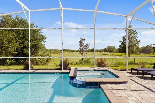 Sun Kisses 5 Bed Private Pool - image 28