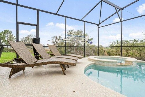 Indessa Great Location - image 37