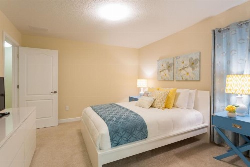 Amazing 5 bedroom home - Champions Gate Resort - image 11