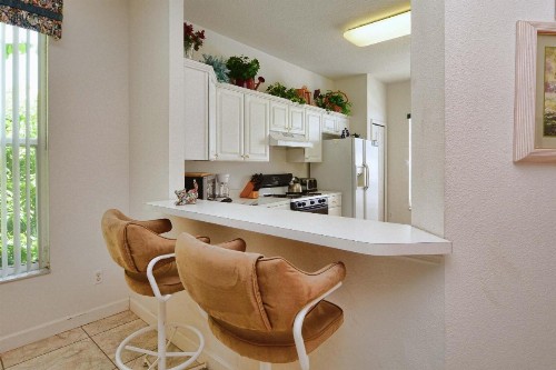 Esprit-3 Bedrooms House w/pool-4100ES - image 11