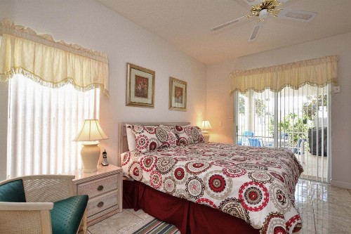 Esprit-3 Bedrooms House w/pool-4100ES - image 21