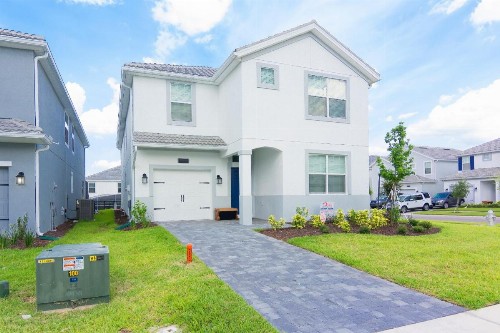 Amazing Vacation Single Home with private pool CG1593 - image 1