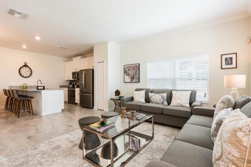 Modern and spacious 5 bed home resort - image 12