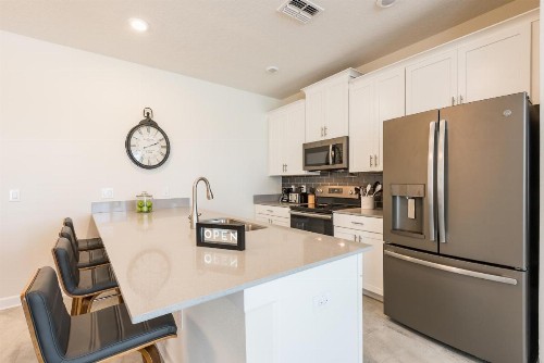 Modern and spacious 5 bed home resort - image 5