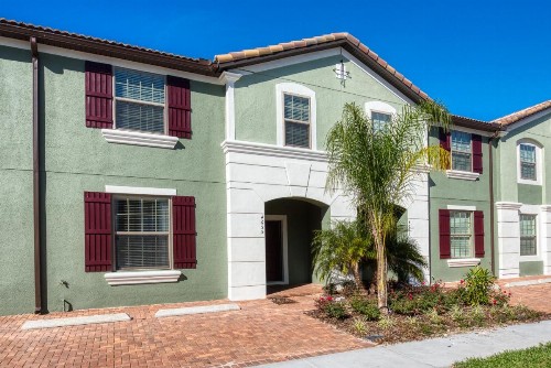 Brand new 5 bedroom villa at Solterra - image 8