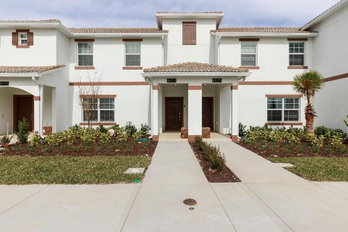 Luxury 4 bedrooms villa at Champions Gate - image 6