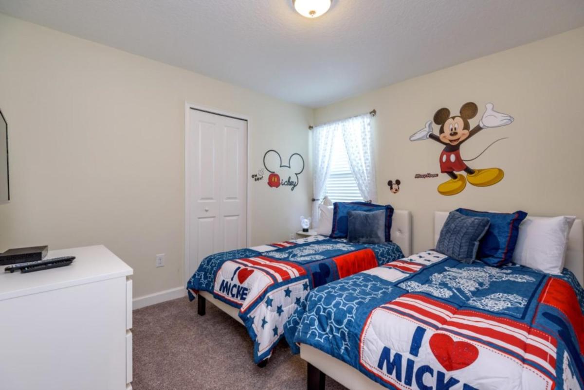 You have Found the Ultimate Luxury 0 Bedroom Villa on Champions Gate Resort Orlando Villa 2812 - image 7